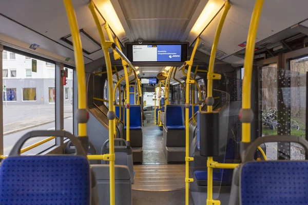 Почти Пустой Новый Автобус Мюнхене Время Весенней Вспышки Ковид 2020 — стоковое фото