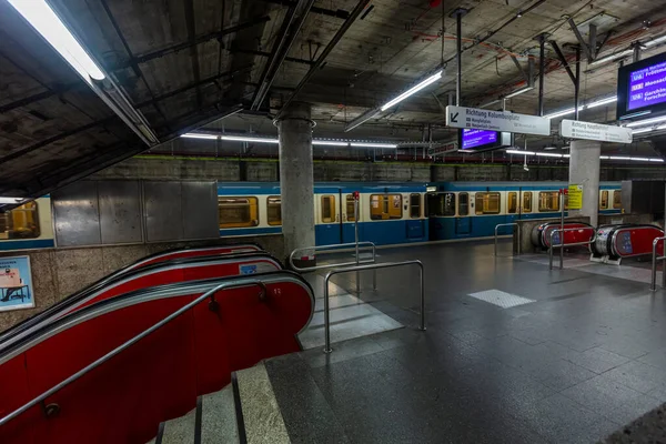 Station Métro Presque Vide Sendlinger Tor Reconstruction Avec Vieux Train — Photo