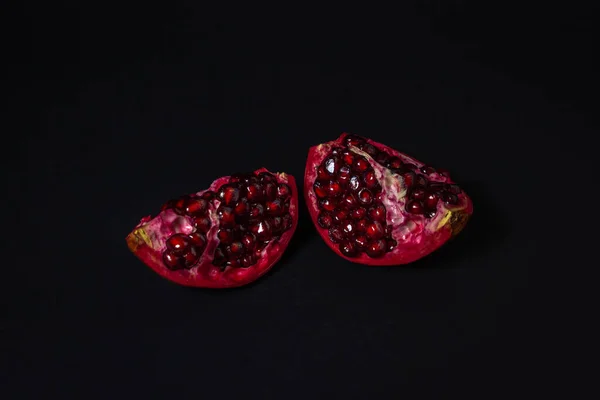 Pomegranate Black Background Cut Pomegranate Red Fruit — Stock Photo, Image