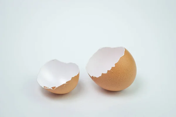 Huevo Sobre Fondo Blanco Huevo Vacío Huevo Roto — Foto de Stock