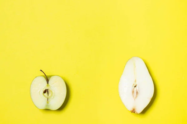 Sliced Fruits Yellow Background Healthy Diet Fruit Theme Place Inscription — 图库照片