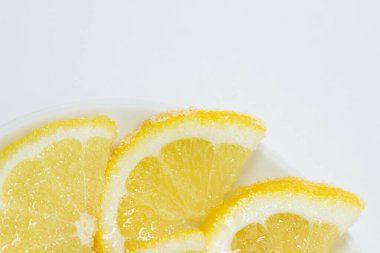 Şekerli limon. Şekerli limon dilimleri. Şekerli meyve.