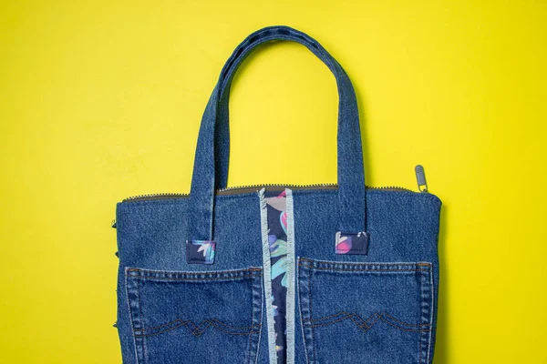 Borsa Denim Fondo Giallo Borsa Donna Casual Posto Iscrizione Logo — Foto Stock