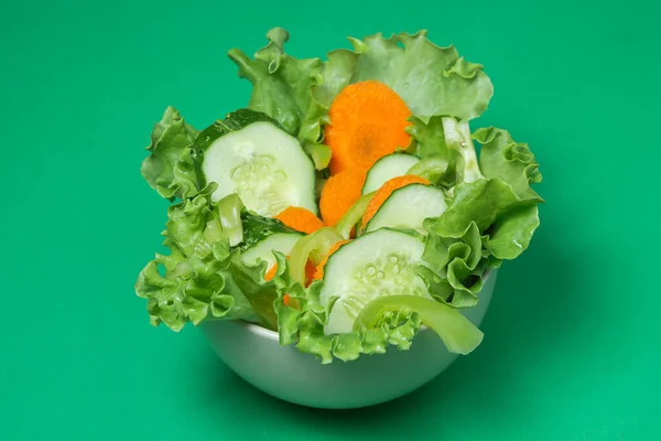 Délicieuse Salade Légumes Sur Fond Vert Alimentation Saine Base Légumes — Photo