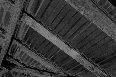 Çizik ve çatlaklarla metal doku