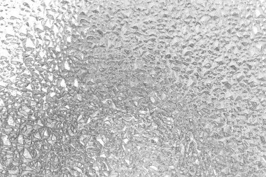 Çizik ve çatlaklarla bembeyaz bir doku.