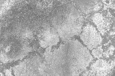 Çizik ve çatlaklarla dolu pis bir doku.