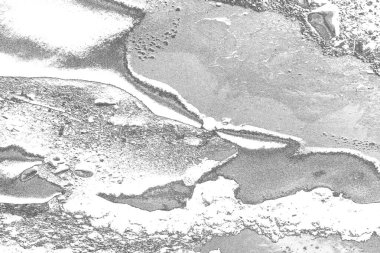 Çizik ve çatlaklarla metal doku