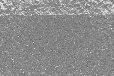 Çizik ve çatlaklarla bembeyaz bir doku.