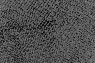 Çizik ve çatlaklarla dolu pis bir doku.