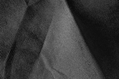 Çizik ve çatlaklarla dolu pis bir doku.