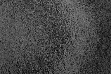 Çizik ve çatlaklarla dolu pis bir doku.