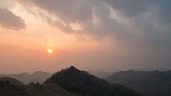 Zonsondergang Rechtenvrije Stockafbeeldingen