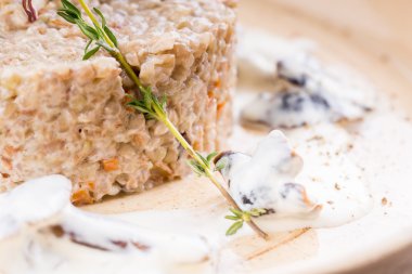 karabuğday mantar ile