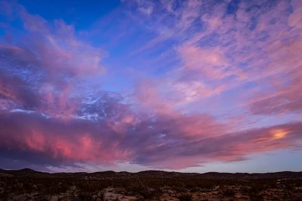 Hermosa Toma Puesta Sol Las Montañas — Foto de Stock