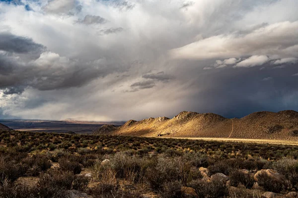 Hermoso Paisaje Con Valle Del Desierto Cielo Azul — Foto de Stock