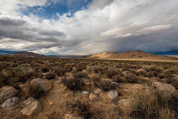 Hermoso Paisaje Con Valle Del Desierto Cielo Azul — Foto de Stock