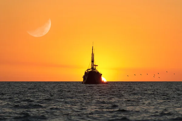 Navire Sunset Moon — Photo