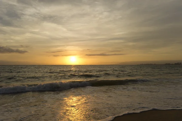 Strand Sunset Sky golven oceaan — Stockfoto