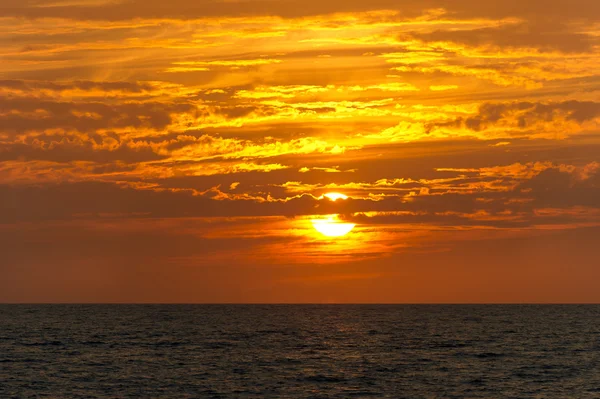 Coucher de soleil Nuages Océan — Photo