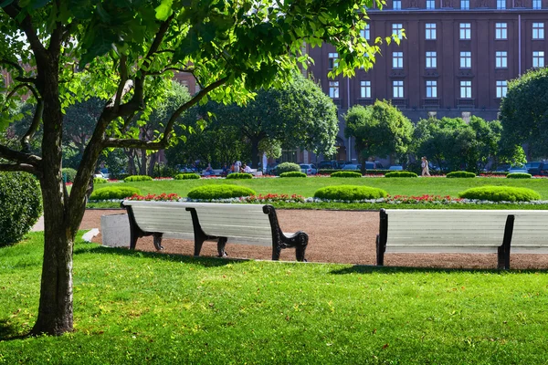 Grön stadspark — Stockfoto