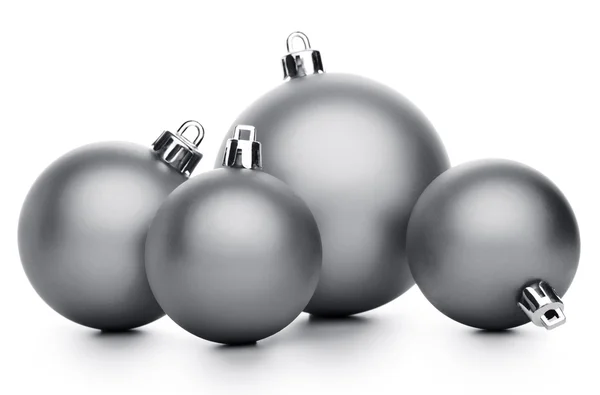 Grupp av silver julgranskulor — Stockfoto