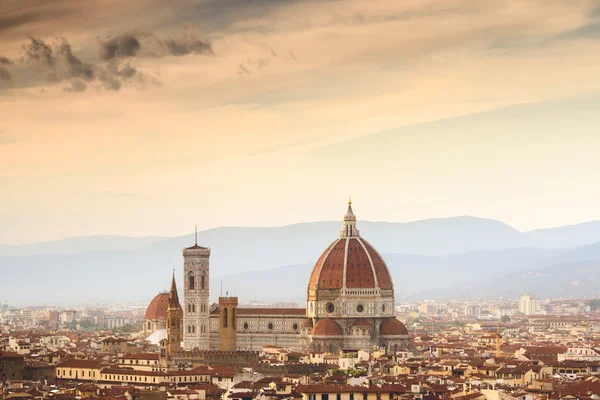 Beautiful sunset in Florence — Stock Photo, Image