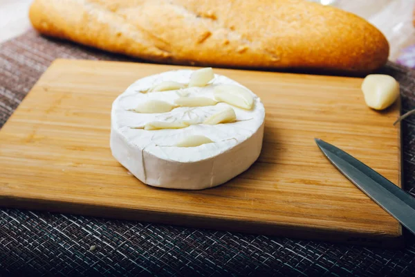 Diy Queso Horneado Camembert Instrucción Paso Paso Paso Hacer Cortes — Foto de Stock