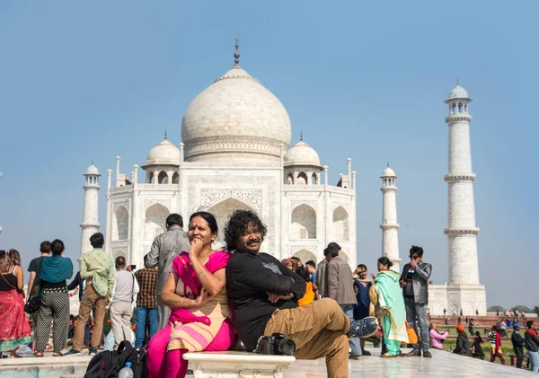 Agra India February 2018 Turisté Indie Celého Světa Navštíví Taj — Stock fotografie