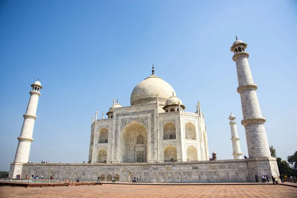 Agra Indie Února 2018 Turisté Indie Celého Světa Navštíví Taj — Stock fotografie