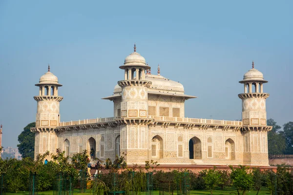 Túmulo Tmad Daulah Baby Taj Jewel Box Marcos Mais Famosos — Fotografia de Stock