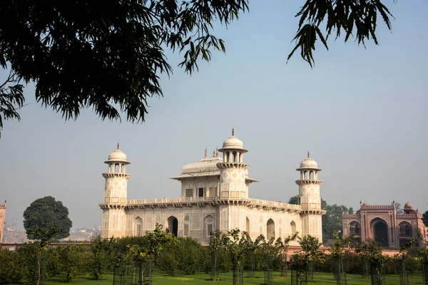 Túmulo Tmad Daulah Baby Taj Jewel Box Marcos Mais Famosos — Fotografia de Stock