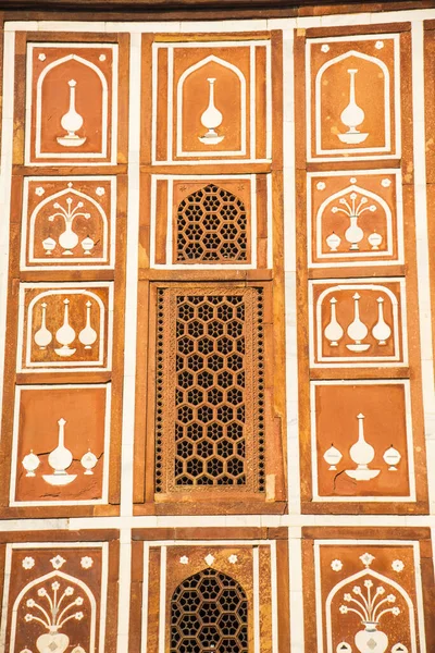 Detail Dekorasi Dan Geometris Bermotif Pada Dinding Makam Itmad Daulah — Stok Foto