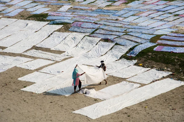 Agra India February 2018 Unidentified People Drying Cloth Washing Hot — Stock Photo, Image