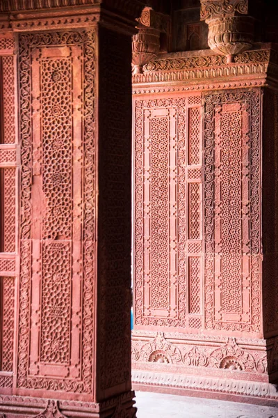 Geometrikus Minta Dekoratív Részletek Homokkő Faragásról Vörös Erődben Agra Unesco — Stock Fotó