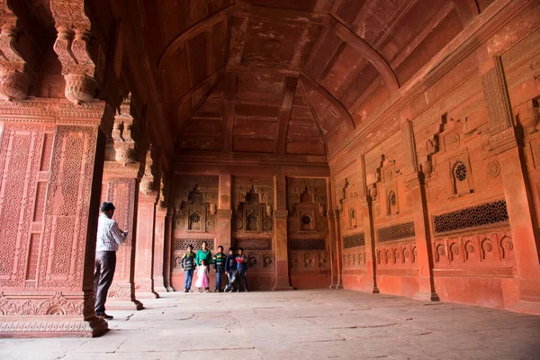 Agra India Február 2018 Turisták Látogatás Red Fort Agra Erőd — Stock Fotó