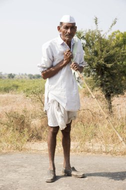 Hintli çiftçinin portresi.