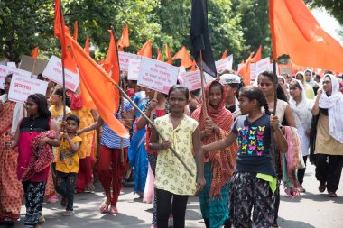 AMRAVATI, MAHARASHTRA, INDIA, 22 Eylül 2016: Maratha cemaati, Maharashtra hükümetine karşı toplumda rezervasyon ve Vahşet Yasası değişiklikleri nedeniyle protestocular yürüyüşü.