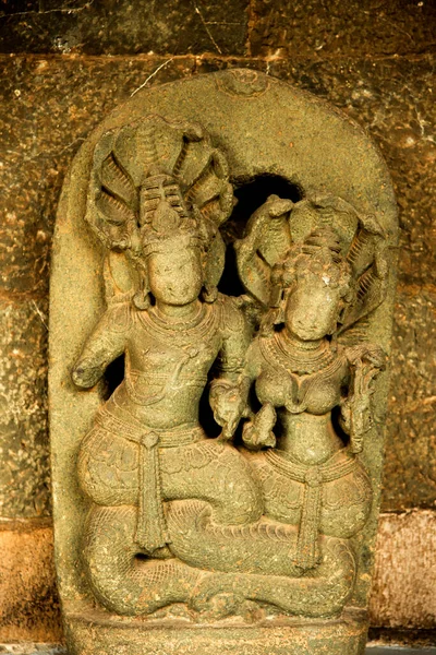 Старовинна Індійська Скульптура Індуського Бога Богині Вирізьблена Каменю — стокове фото