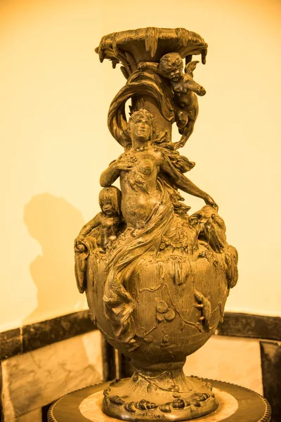 印度印度教神和女神的古代金属雕塑 — 图库照片