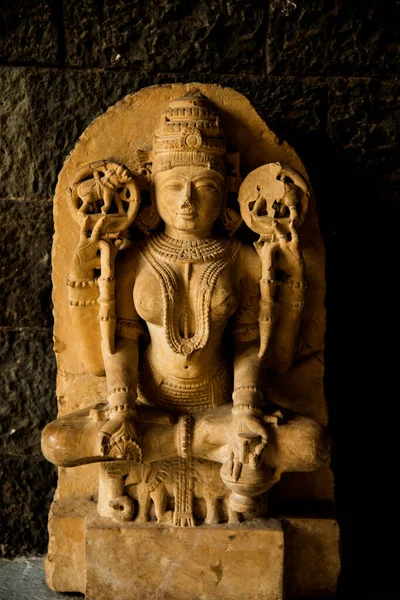 Une Ancienne Sculpture Indienne Dieu Hindou Déesse Sculptée Dans Pierre — Photo