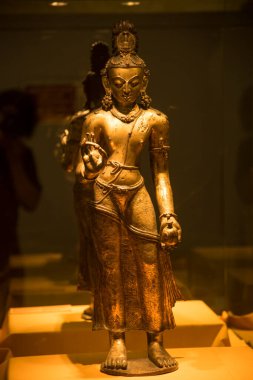 Hint Hint tanrısı ve tanrıçasının antik metal heykeli.