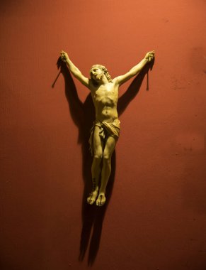 Hindu tanrısı ve tanrıçasının taşa oyulmuş eski bir Hint heykeli..