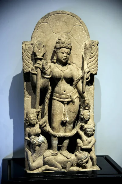 Древняя Индийская Скульптура Индуистского Бога Богини Высеченная Камне — стоковое фото