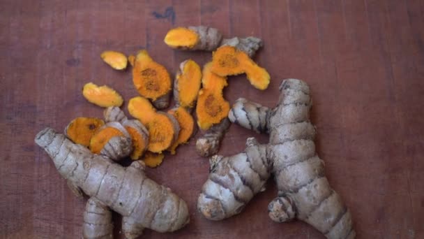 Radici Curcuma Fresca Sullo Sfondo — Video Stock