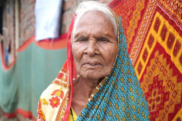 Indische Landfrau Dorf — Stockfoto