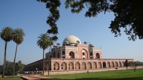 Het Graf Van Humayun Humayun Tomb Een Van Delhi Beroemdste — Stockvideo