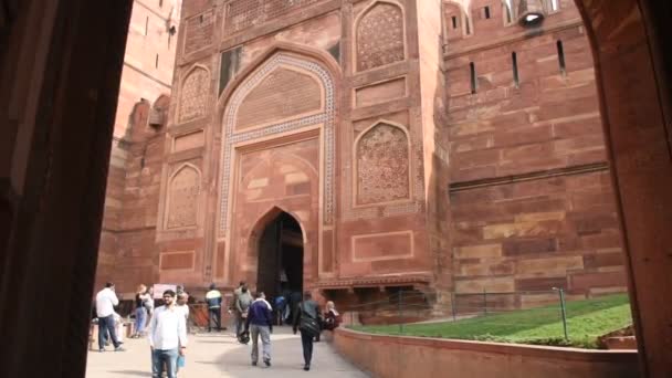 Agra India February 2018 Tourists Red Fort Agra Fort Very — Stock Video