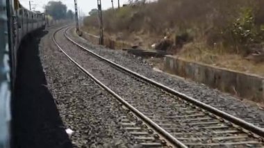 Hint Demiryolu Tren Pisti ve Peyzaj