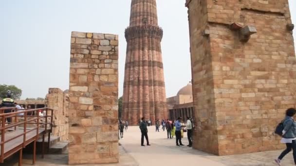 Agra Hindistan Şubat 2018 Agra Daki Kızıl Kale Deki Turistler — Stok video